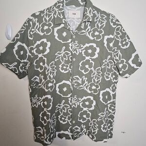 Folk Mens Short Sleeve Hawaiian Floral Shirt Medium